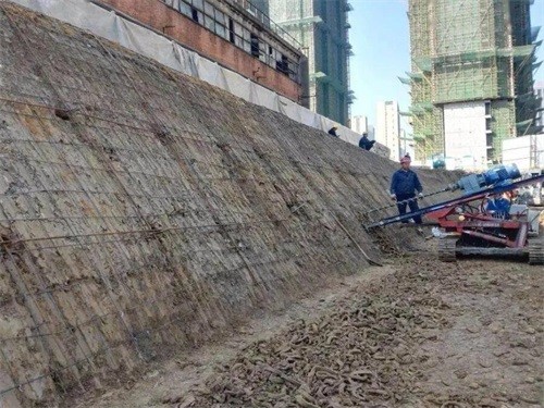 婺城建筑边坡支护