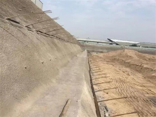 婺城河道边坡加固